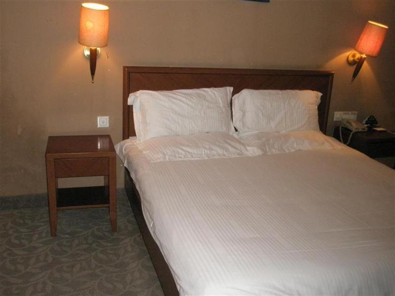 Greentree Inn Dongguan Houjie Business Hotel Zimmer foto